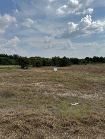 22 Longview Creek Trail Itasca TX 76055