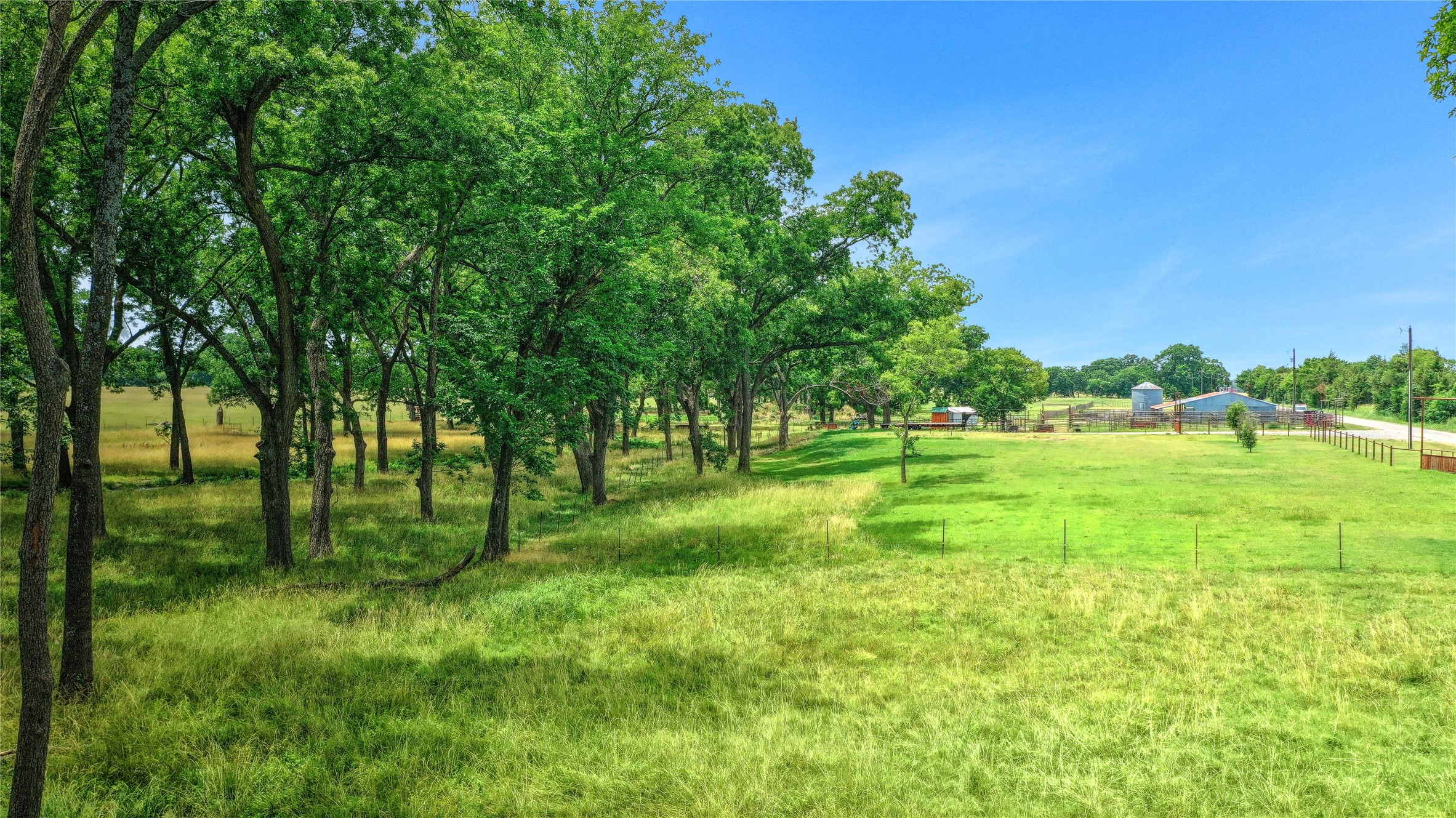 320 Elmore Road Denison TX 75021