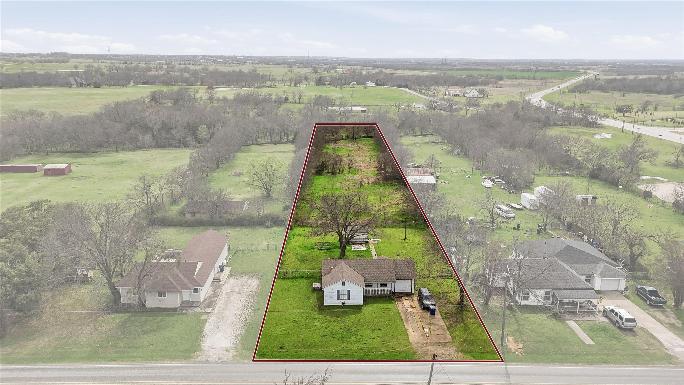 111 E Main Street Gunter TX 75058