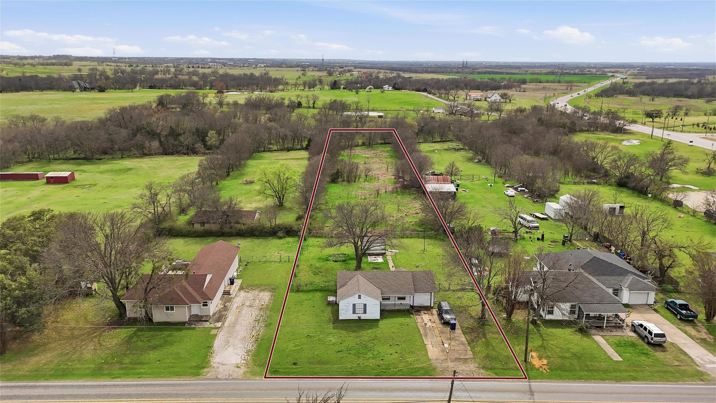 111 E Main Street Gunter TX 75058