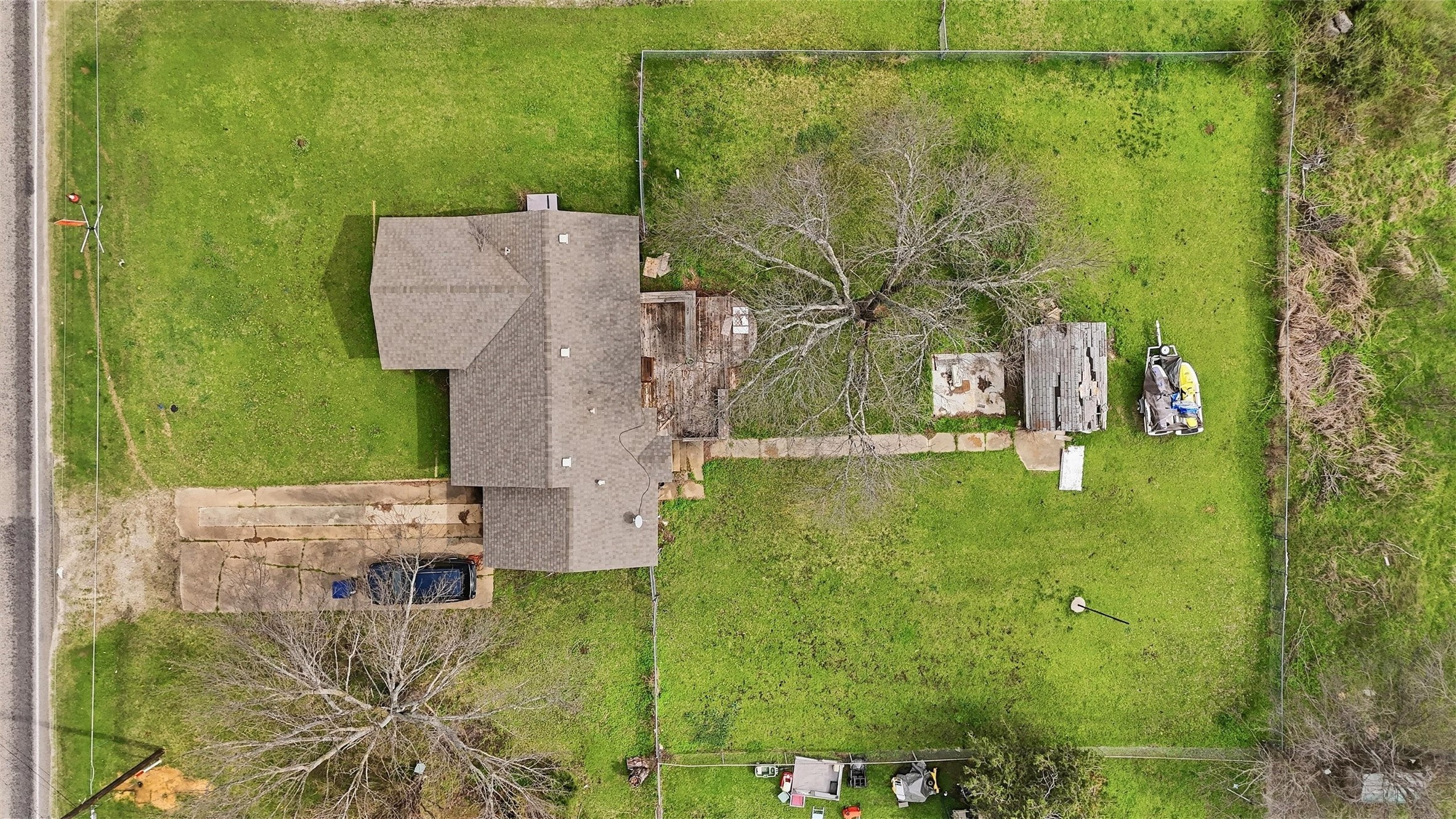 111 E Main Street Gunter TX 75058