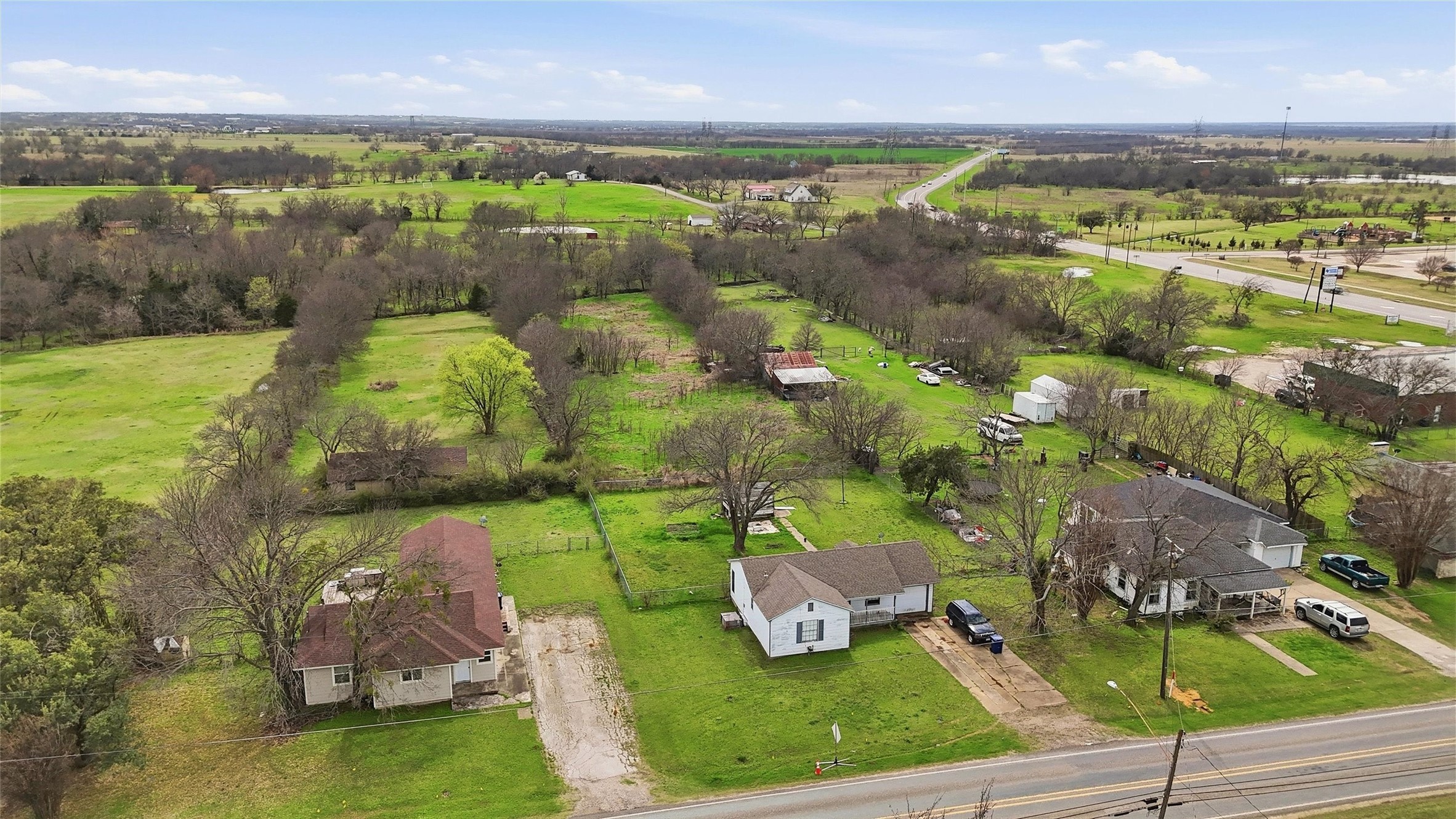 111 E Main Street Gunter TX 75058