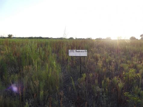251 Pondview Lane Nocona TX 76255