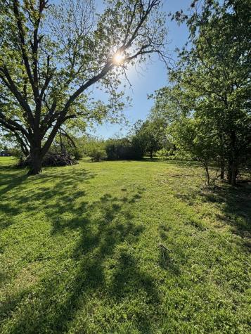 921 Country Club Road Cleburne TX 76033