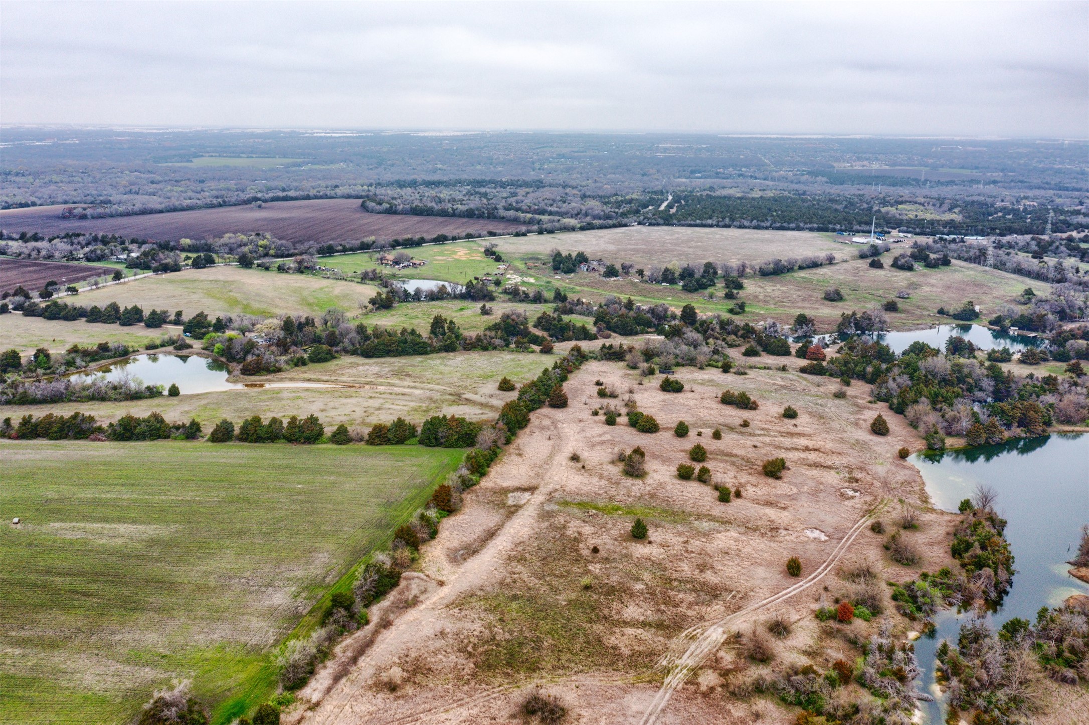 1414 S Bluegrove Road Lancaster TX 75146