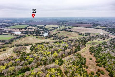 1414 S Bluegrove Road Lancaster TX 75146