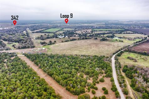 1414 S Bluegrove Road Lancaster TX 75146
