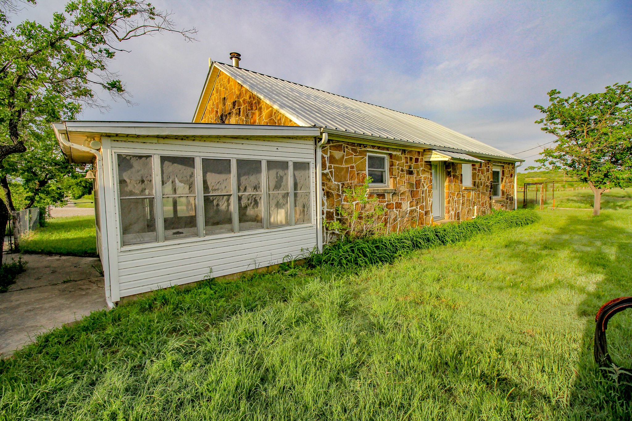 3061 Turkey Creek Road Sunset TX 76270