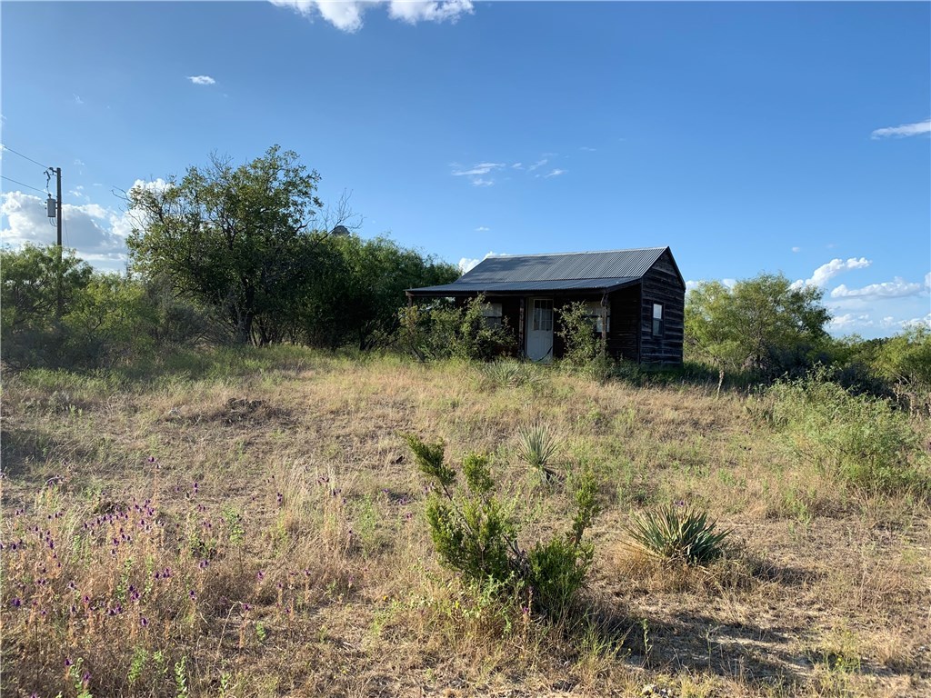 1450 Cr 165 Sidney TX 76474