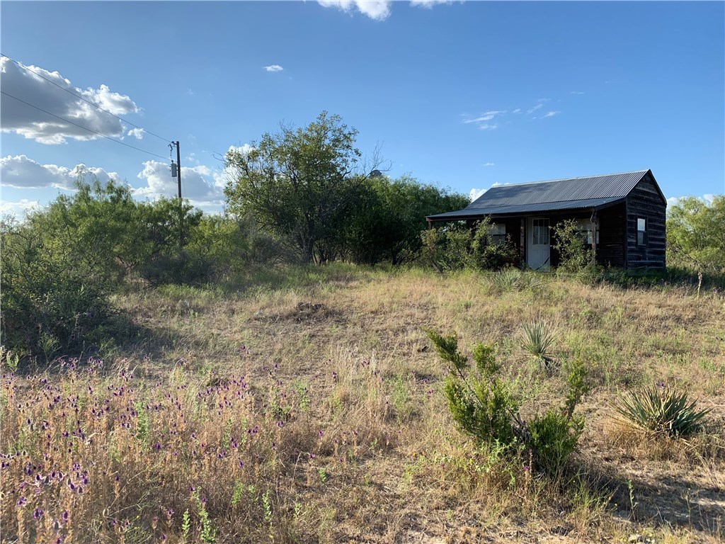 1450 Cr 165 Sidney TX 76474