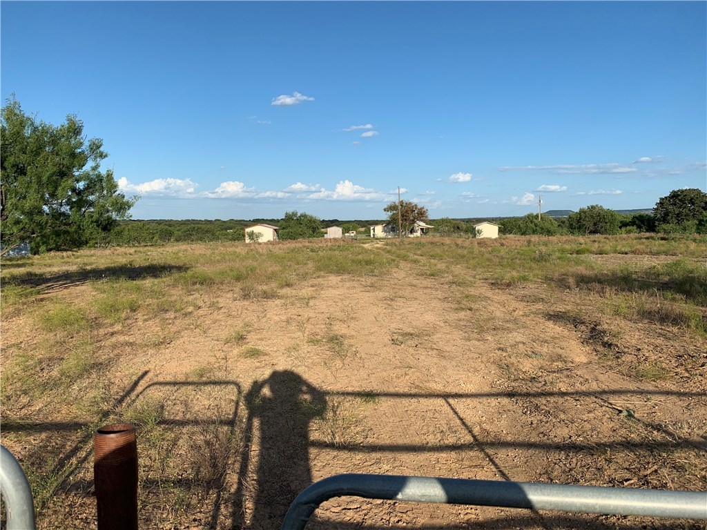 1450 Cr 165 Sidney TX 76474