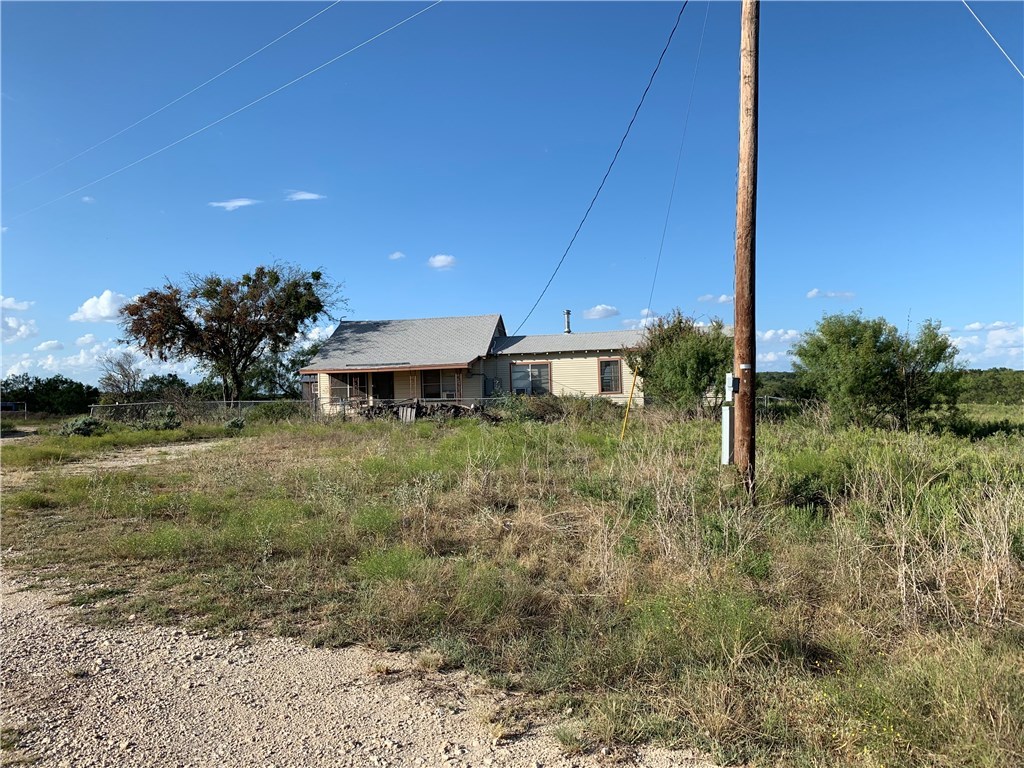 1450 Cr 165 Sidney TX 76474