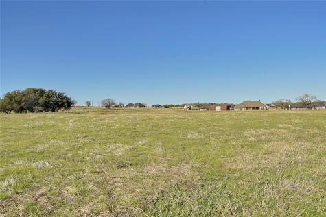 1013 Paradise Parkway Poolville TX 76487