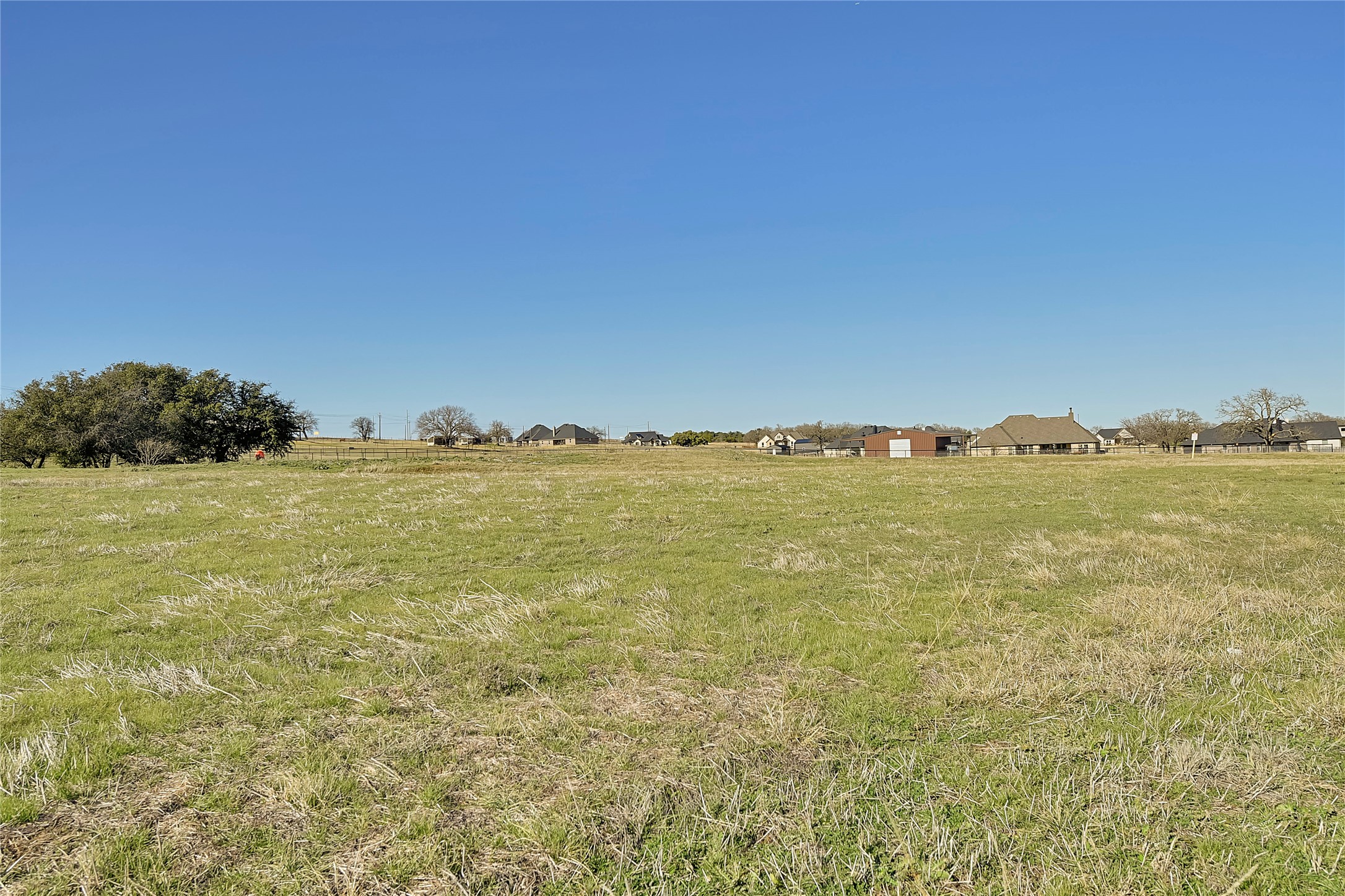 1013 Paradise Parkway Poolville TX 76487