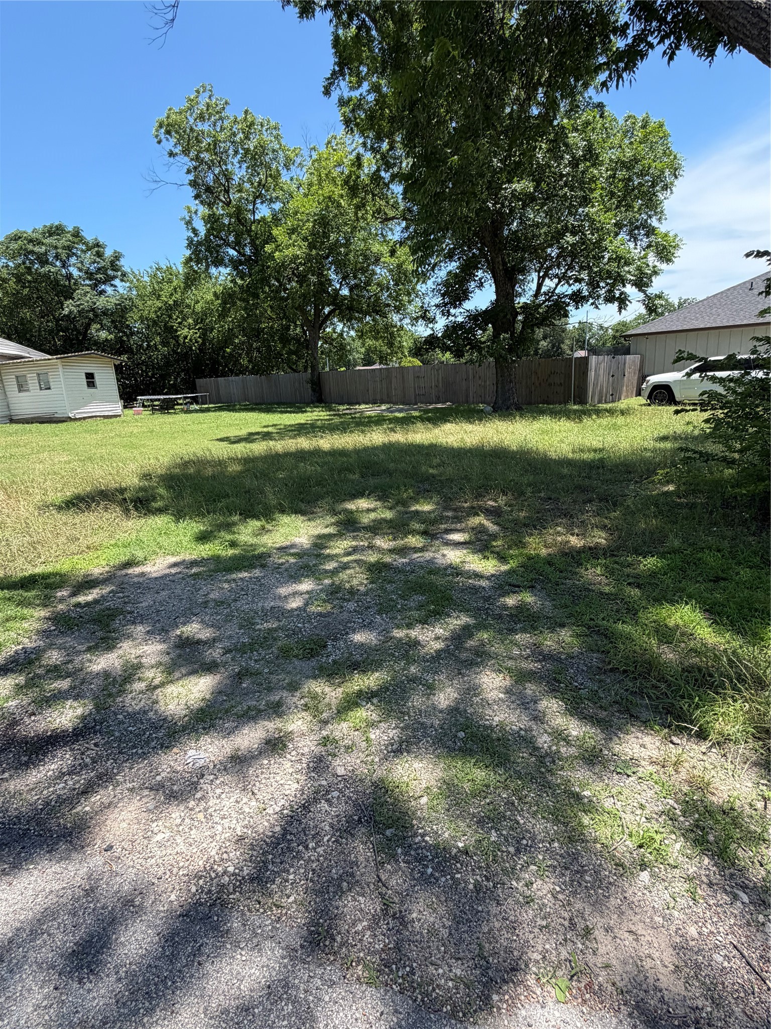 409 E Alamo Street Terrell TX 75160