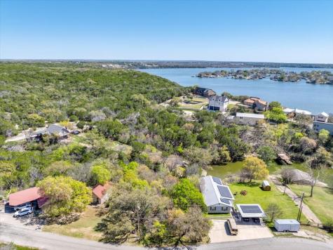 1011 Hidden Cove Trail Granbury TX 76049