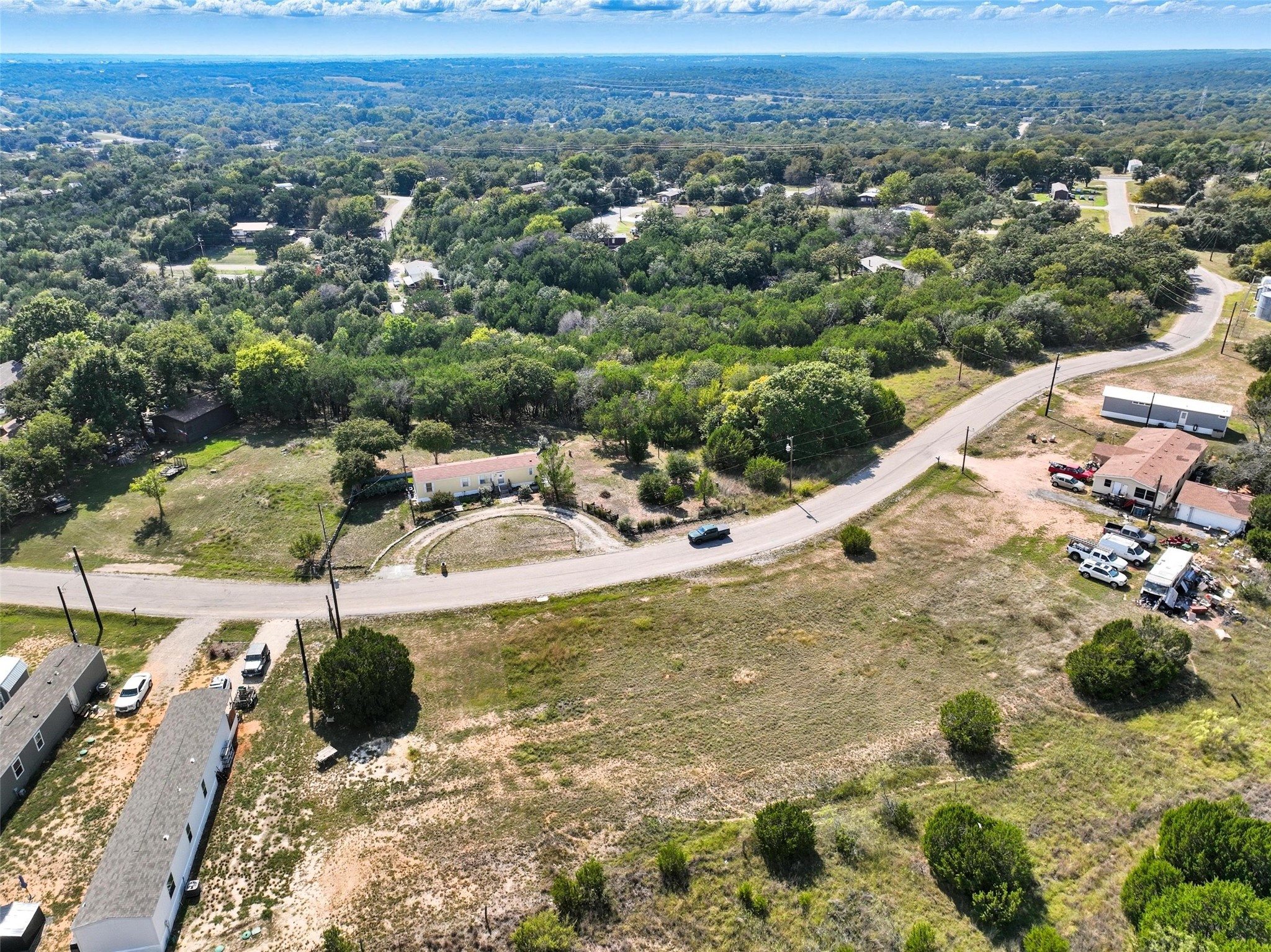 3102 Hilltop Court Granbury TX 76048