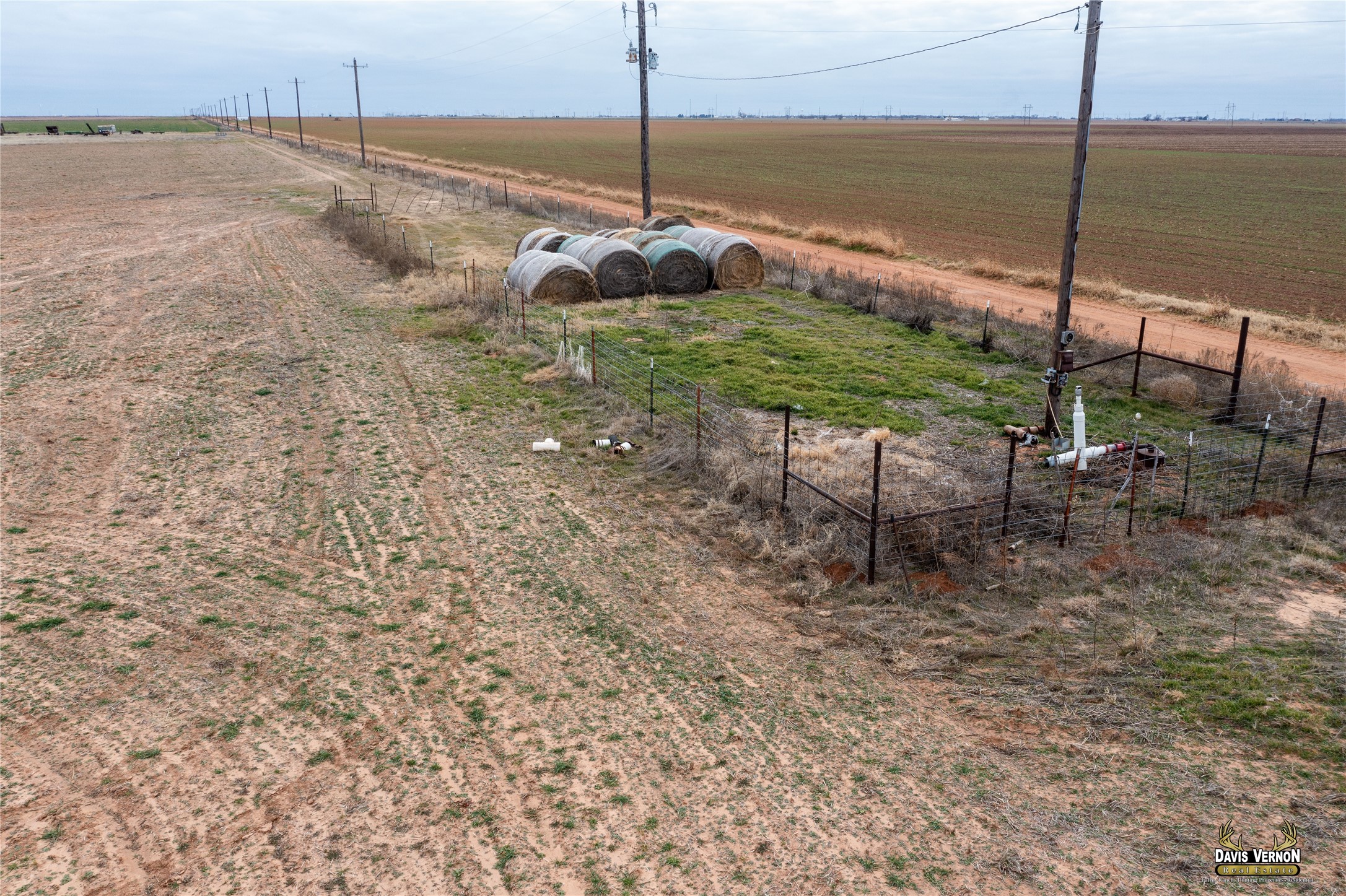 TBD-5 Cr 4354 Munday TX 76371