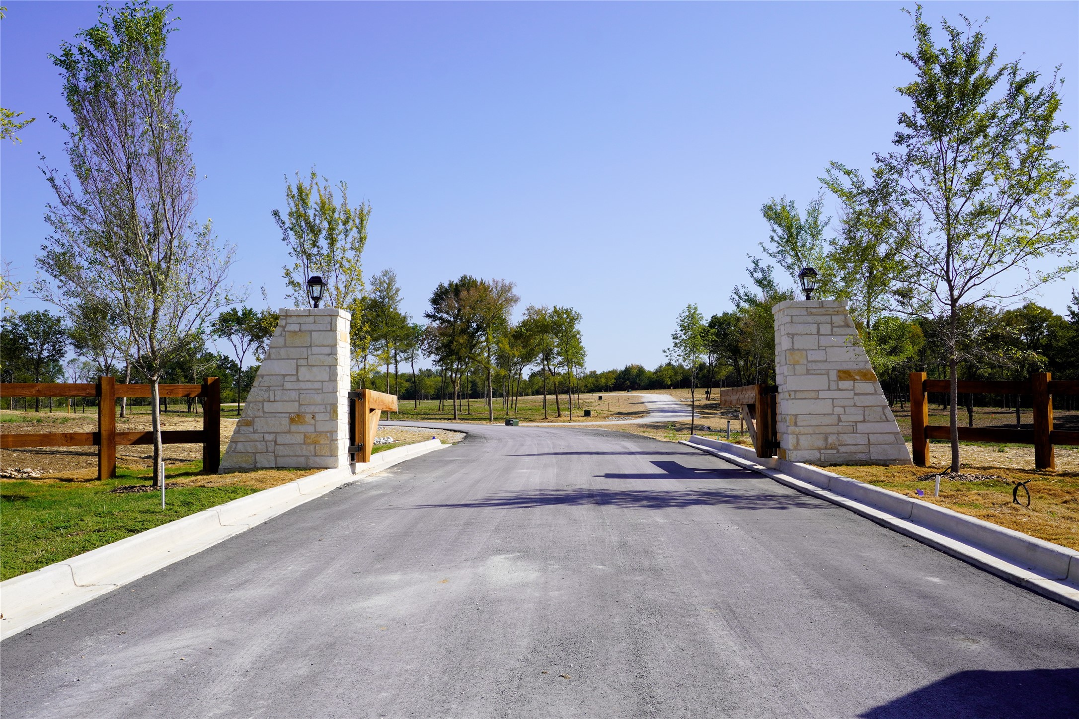 Lot 142 Timberland Heights Windom TX 75446