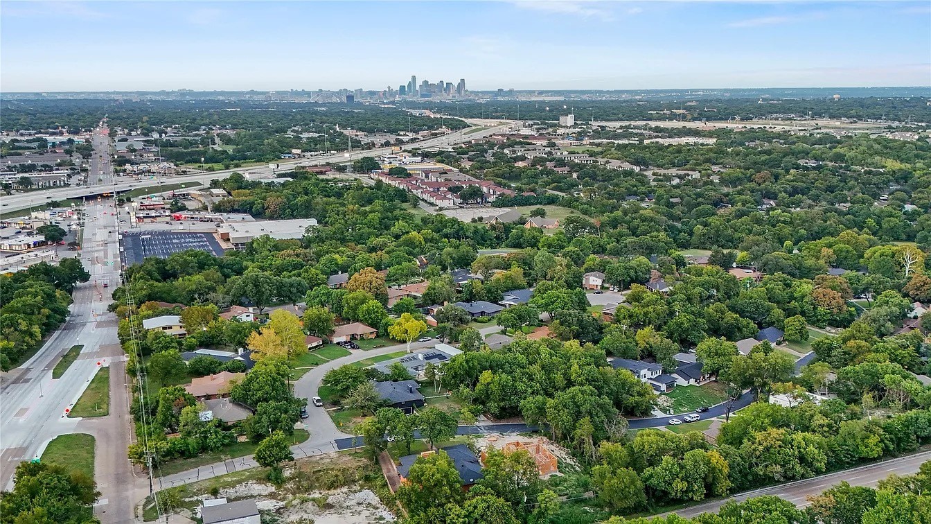 923 Brookwood Drive Dallas TX 75224