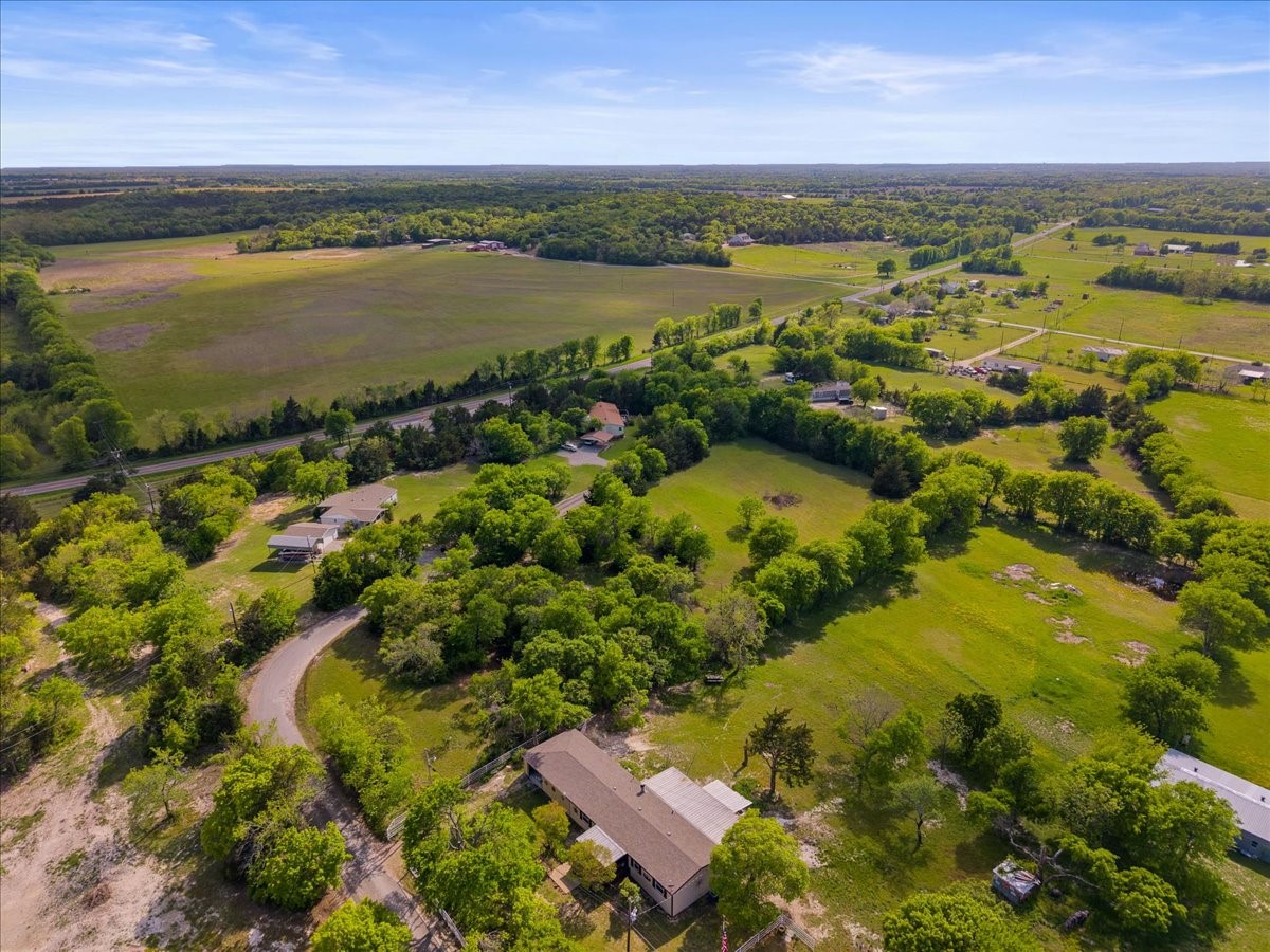 145 Wild Road Van Alstyne TX 75495