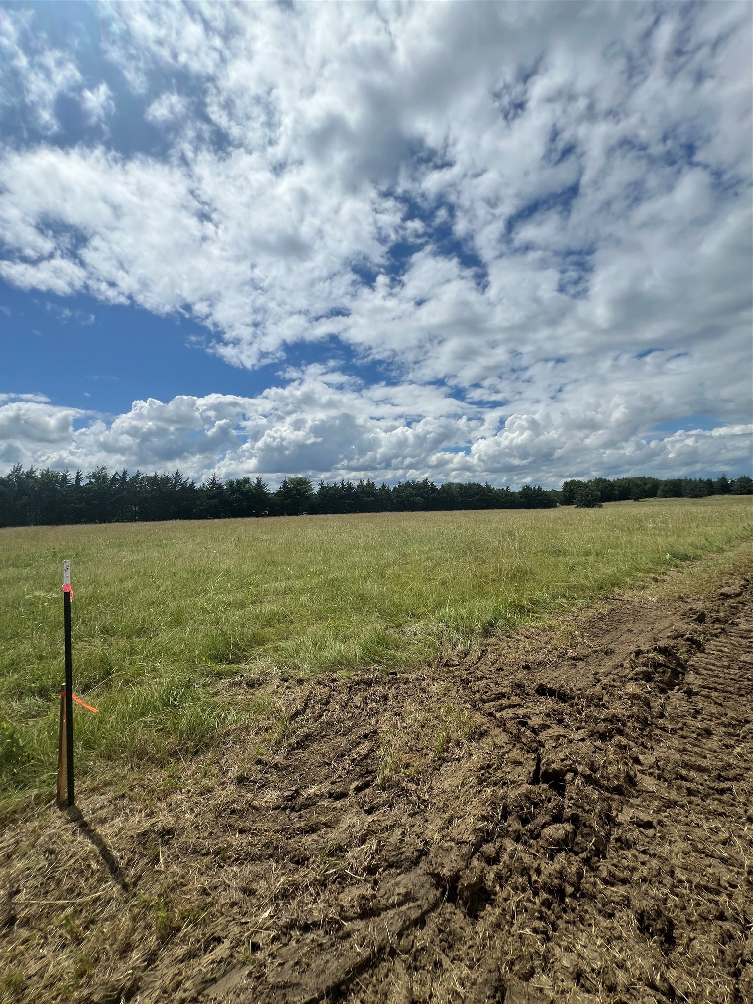 195 Pr 33267 Sumner TX 75486