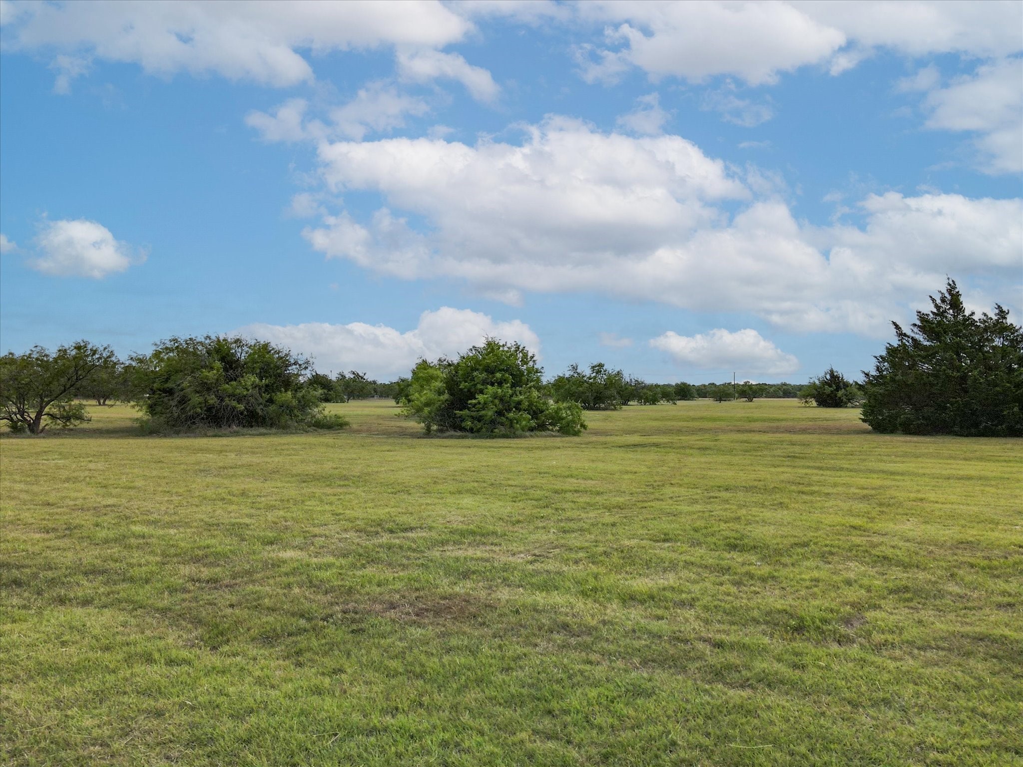 2209 N Nolan River Road Cleburne TX 76033