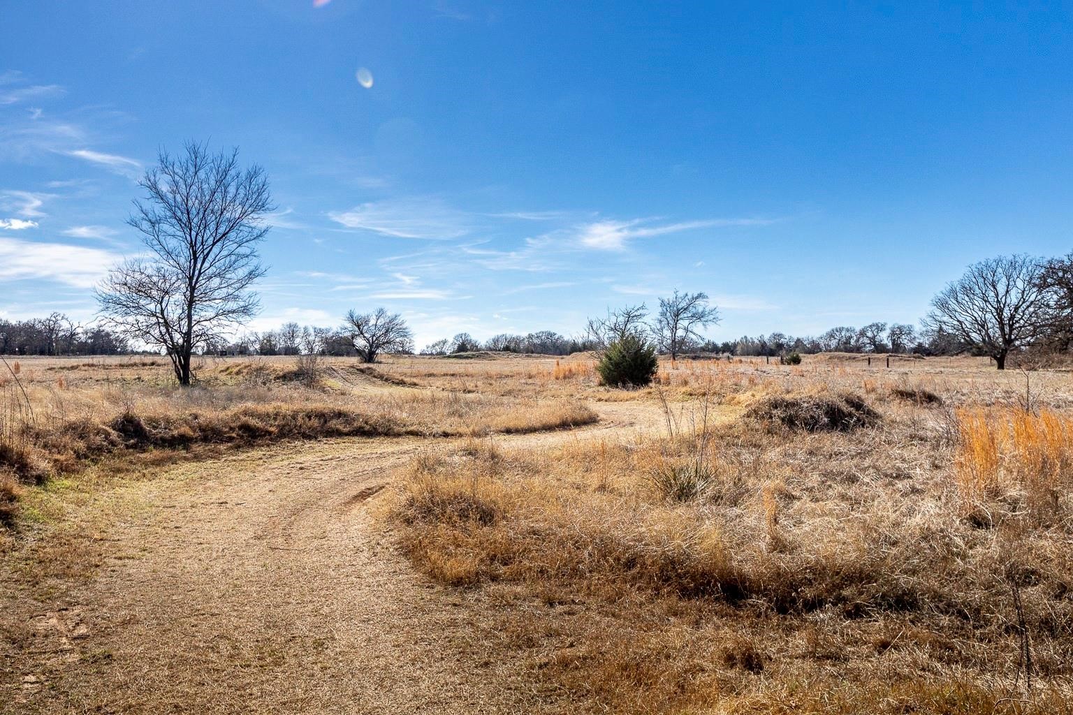 12005 County Road 4078 Scurry TX 75158