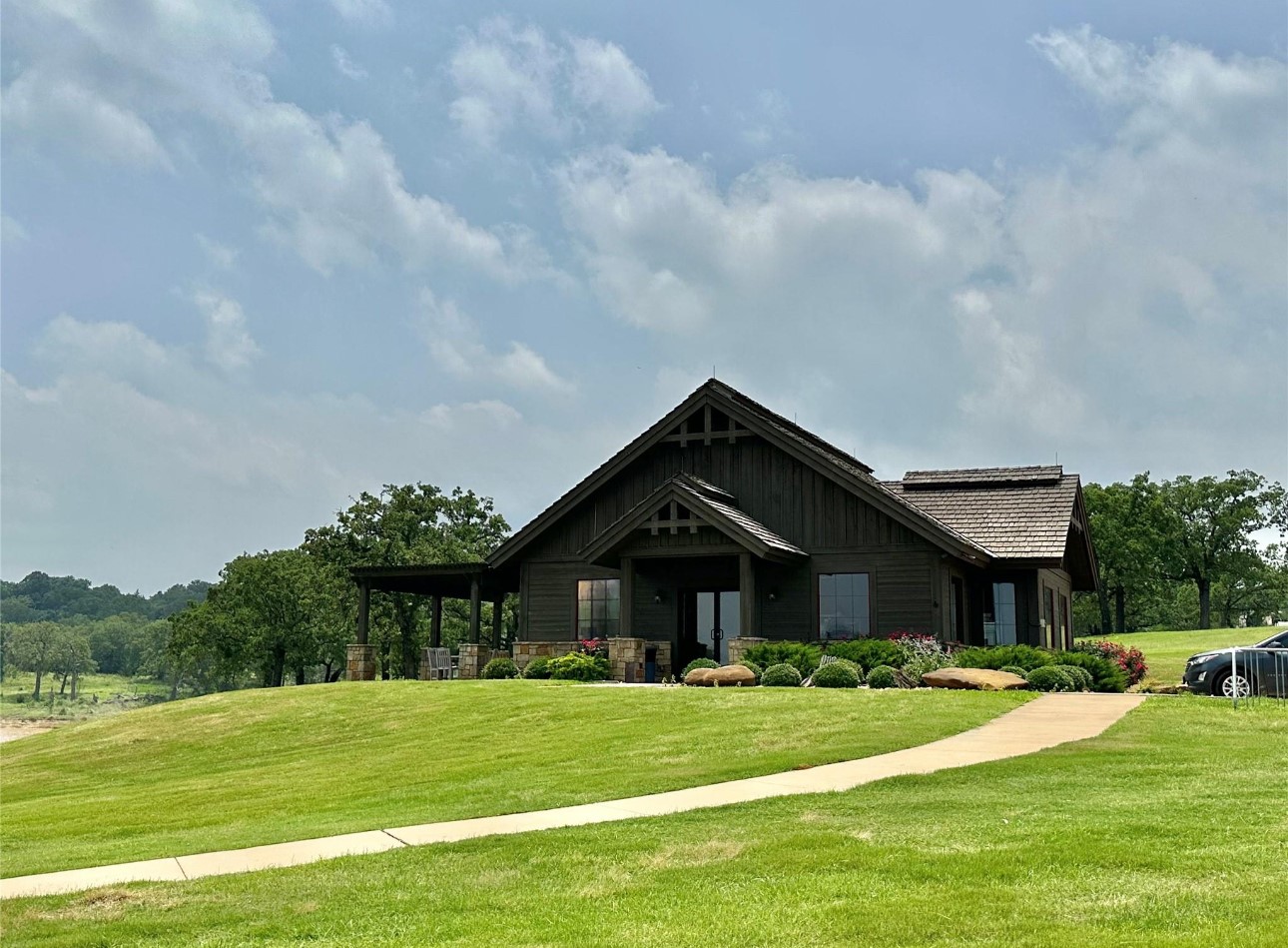 143 Whispering Pine Drive Gordonville TX 76245