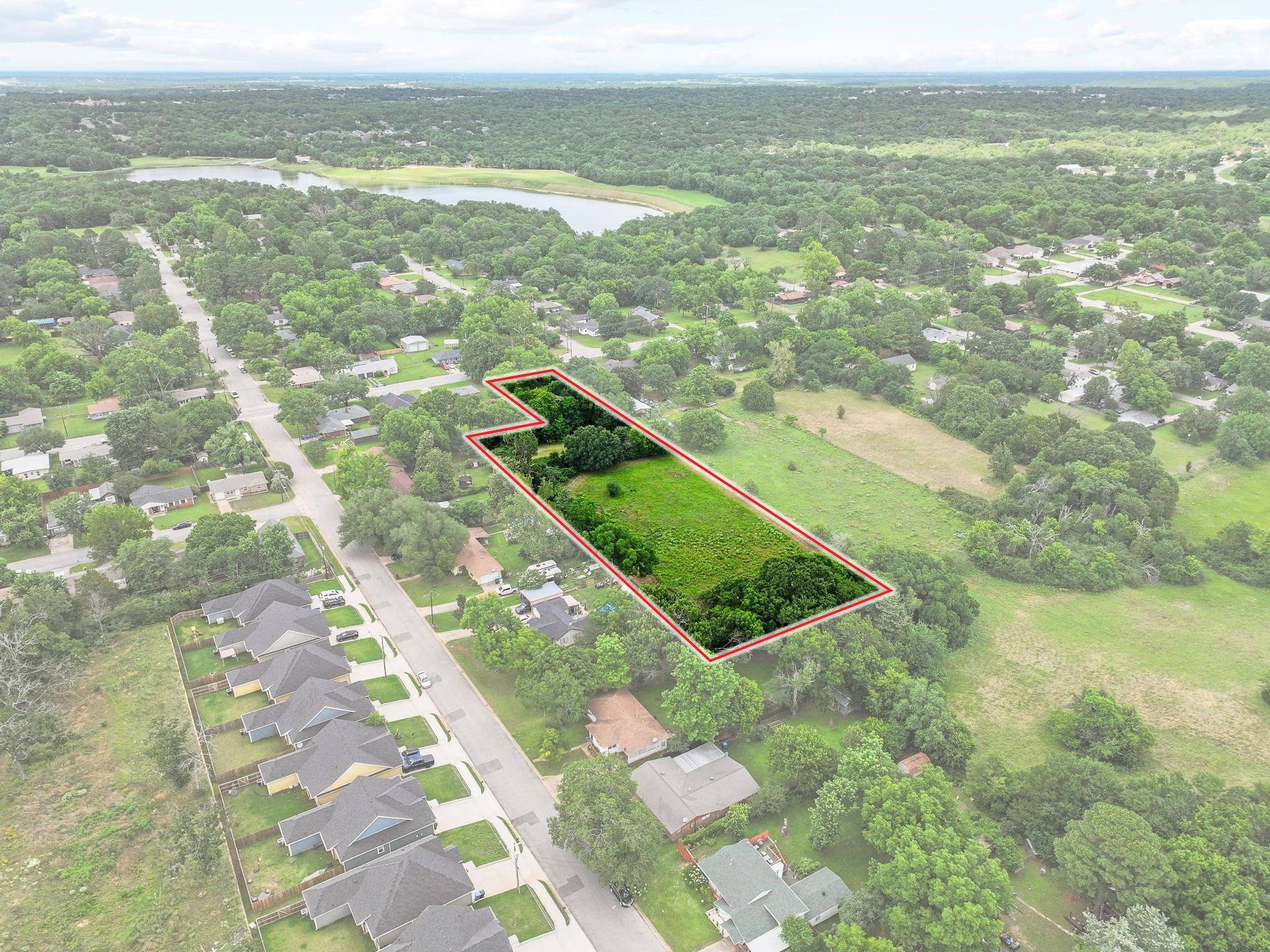 2406 Loy Lake Road Denison TX 75020