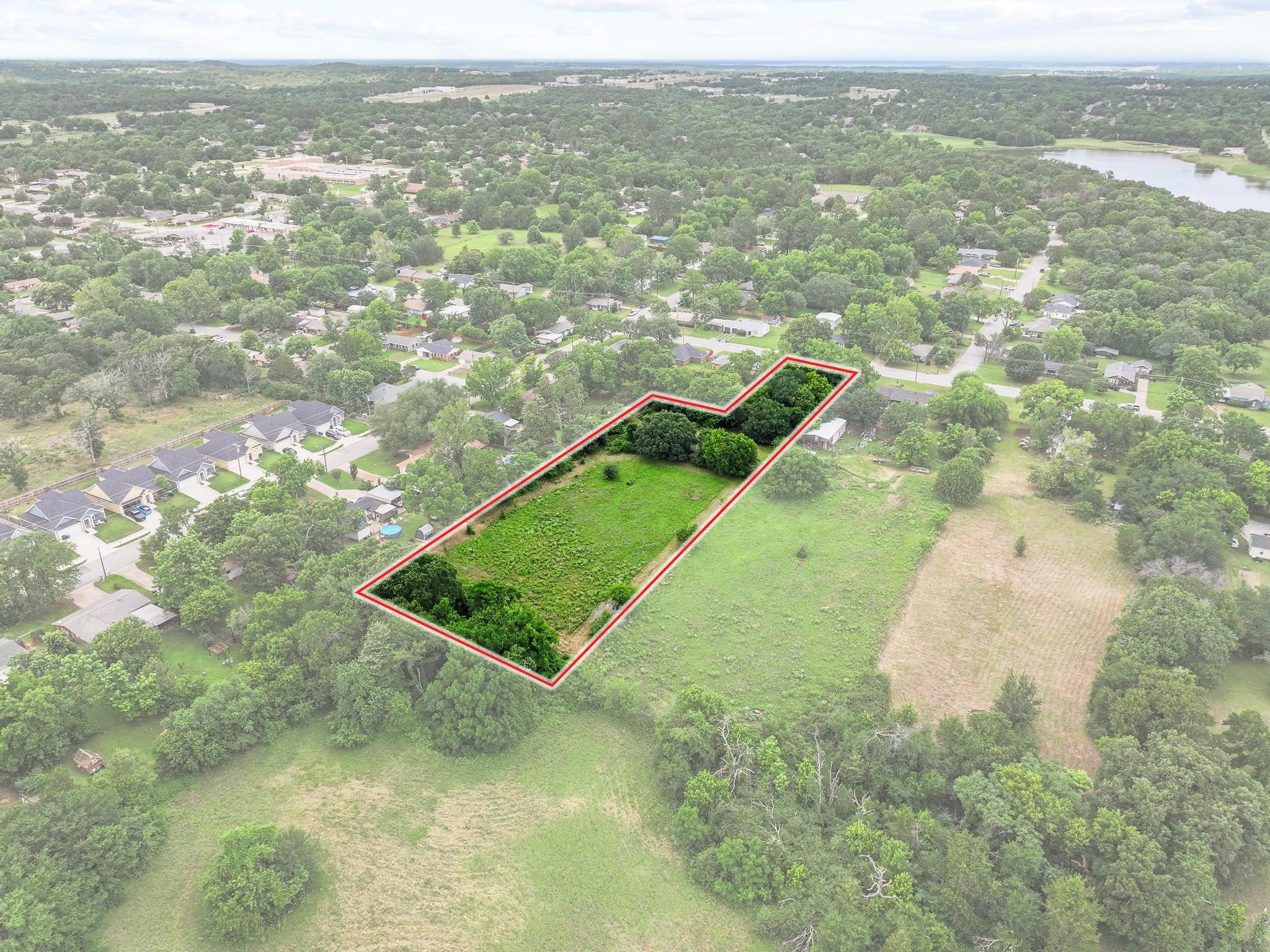 2406 Loy Lake Road Denison TX 75020
