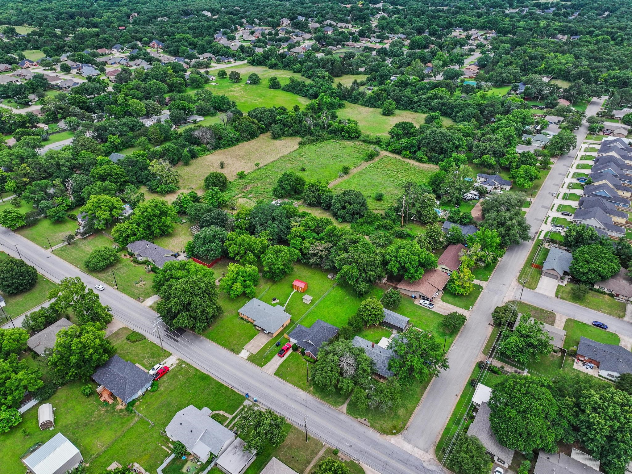 2406 Loy Lake Road Denison TX 75020
