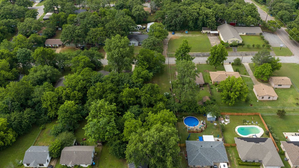 911 Thatcher Street Denison TX 75020