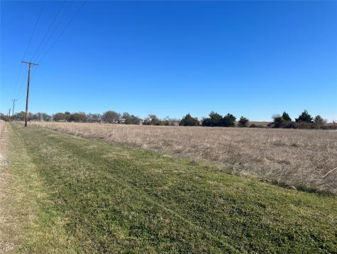 531 Wright Road Waxahachie TX 75167