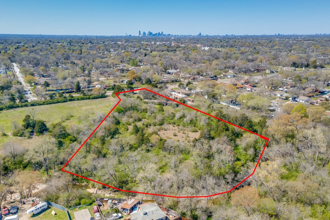 930 N Prairie Creek Road Dallas TX 75217