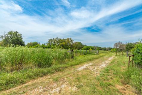 1987 Farm Road 900 N Saltillo TX 75478