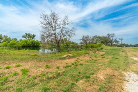 1987 Farm Road 900 N Saltillo TX 75478