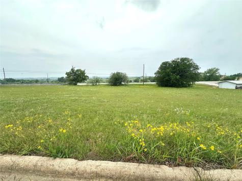 1203 Haven Drive Comanche TX 76442