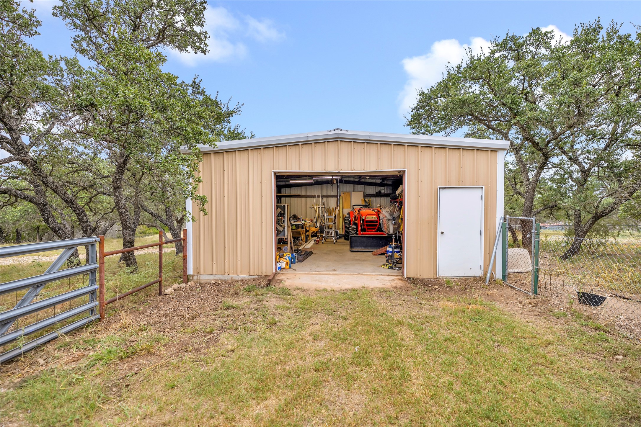 1900 Unit A Fm 590 S Zephyr TX 76890