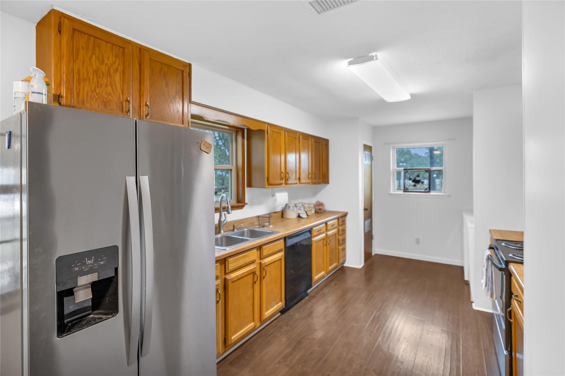 1900 Unit A Fm 590 S Zephyr TX 76890
