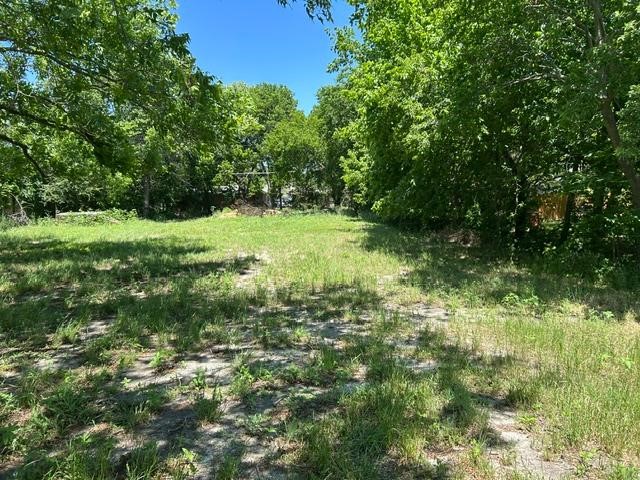 116 W Walnut Street Whitewright TX 75491