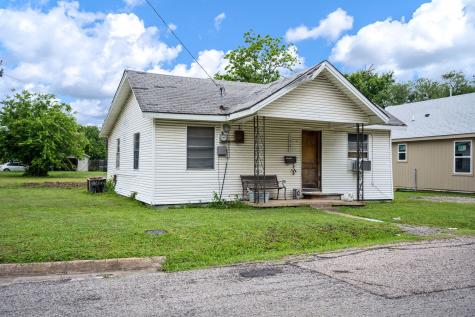 1601 Haddock Street Mckinney TX 75069