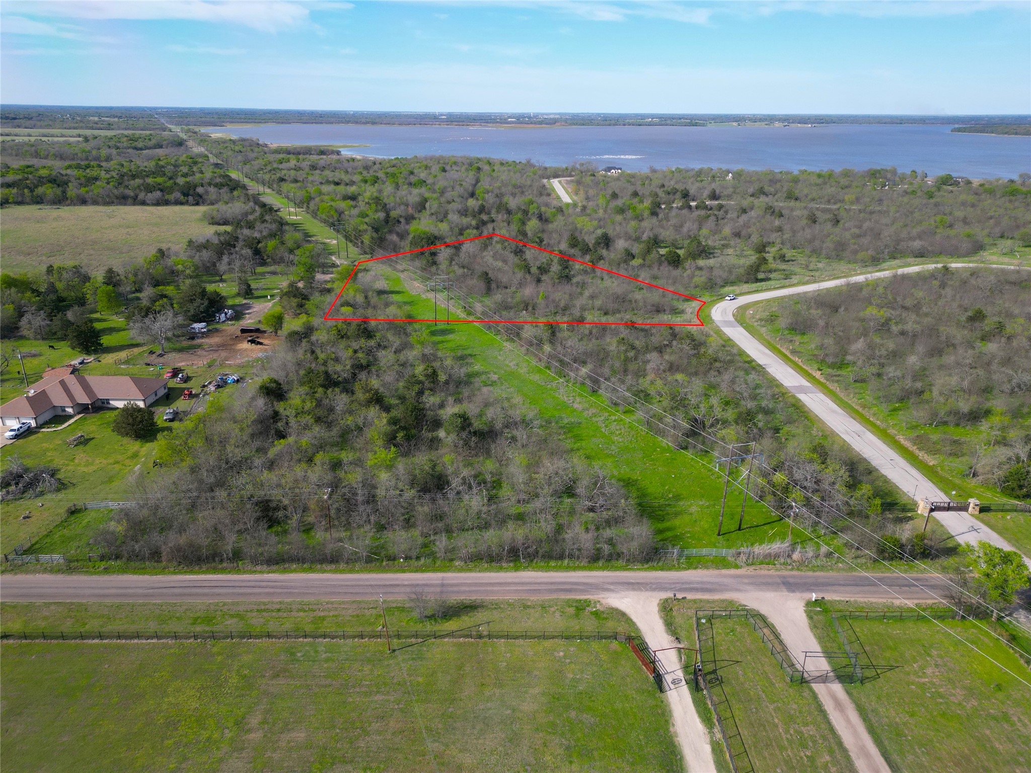 8013 Big Water Lane Kemp TX 75143