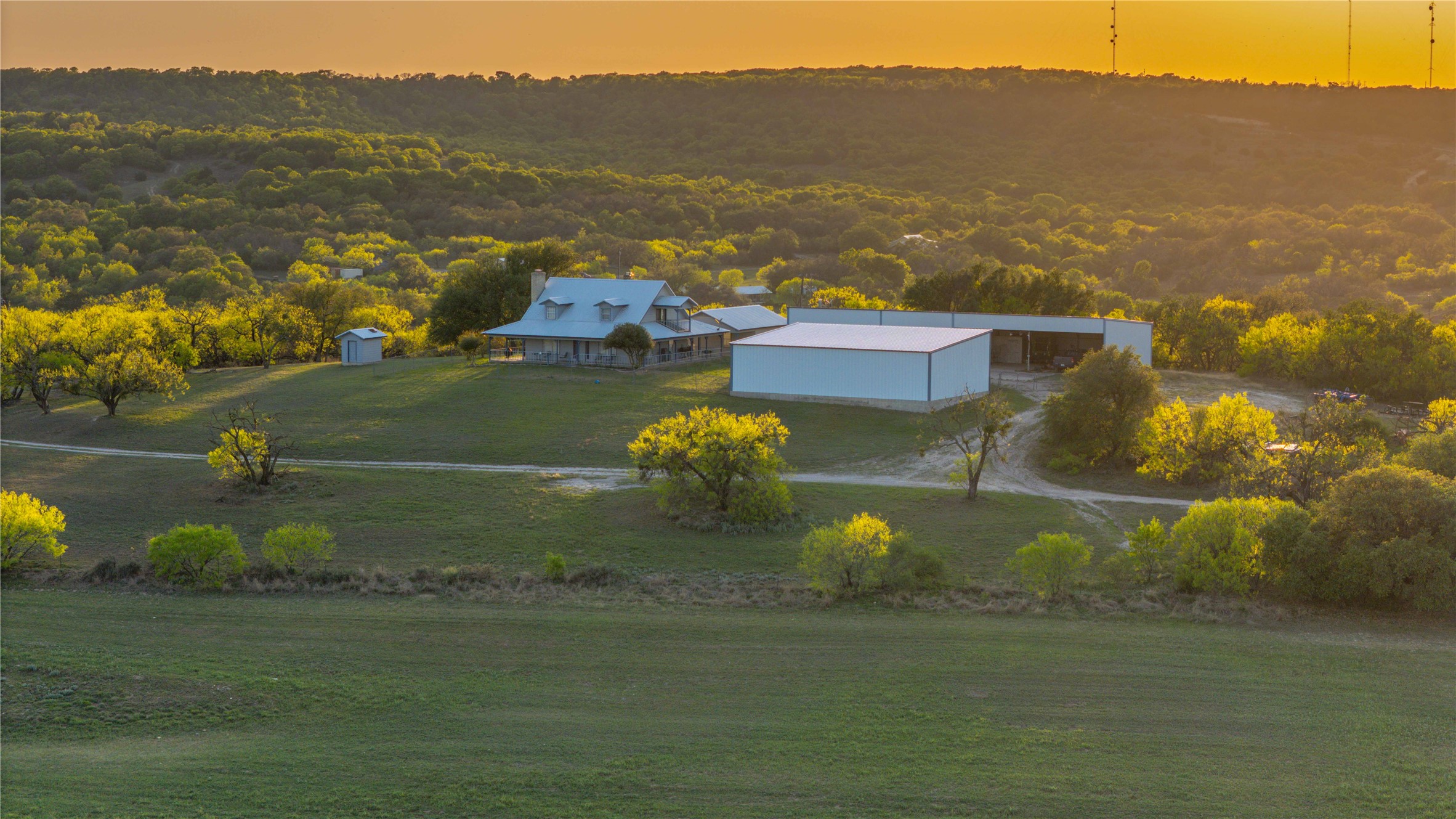 1952 Fm 1689 Comanche TX 76442