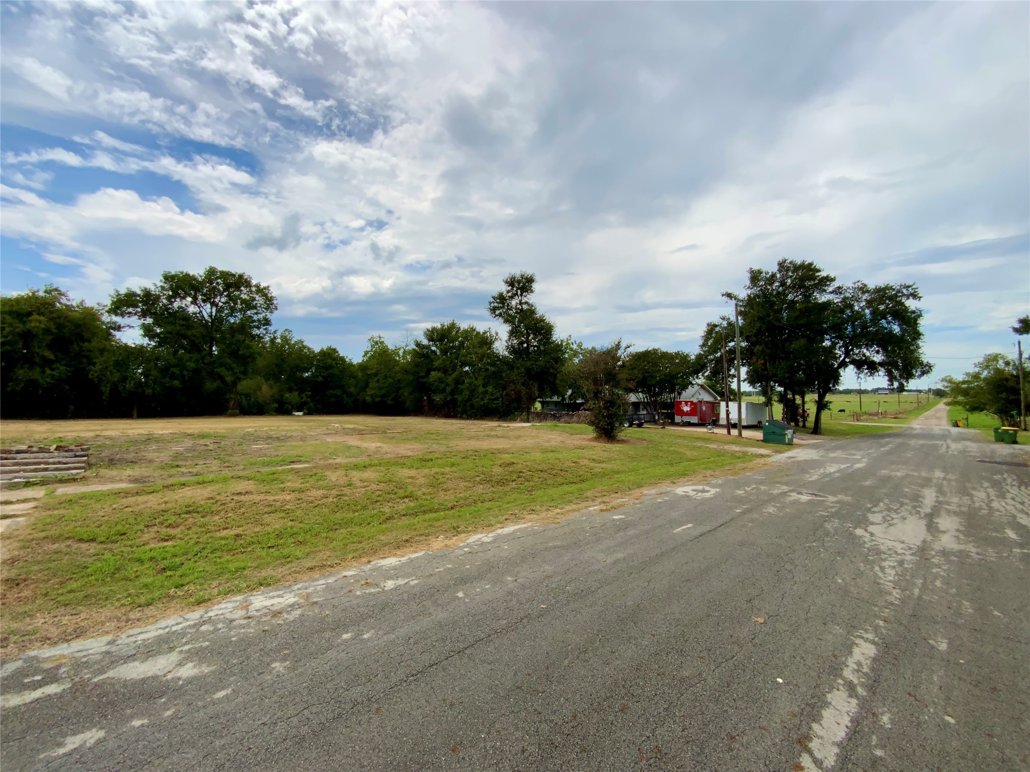 1018 W Angeline Street Groesbeck TX 76642