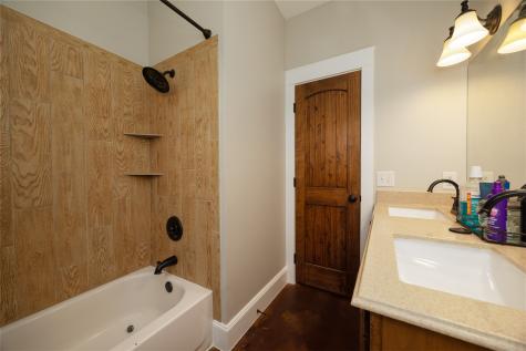 191 Bell Van Alstyne TX 75495