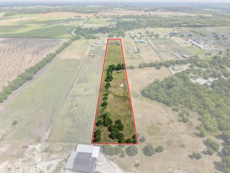 8300 Fm 697 Whitewright TX 75491