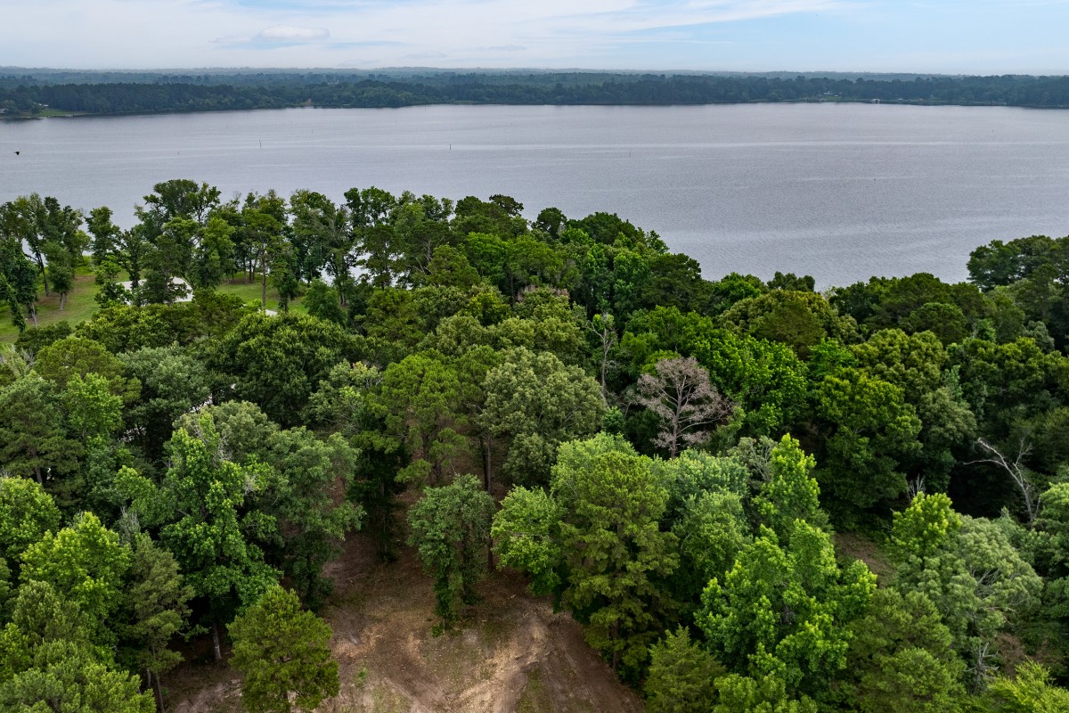 3168 Shadow Pine Drive Larue TX 75770