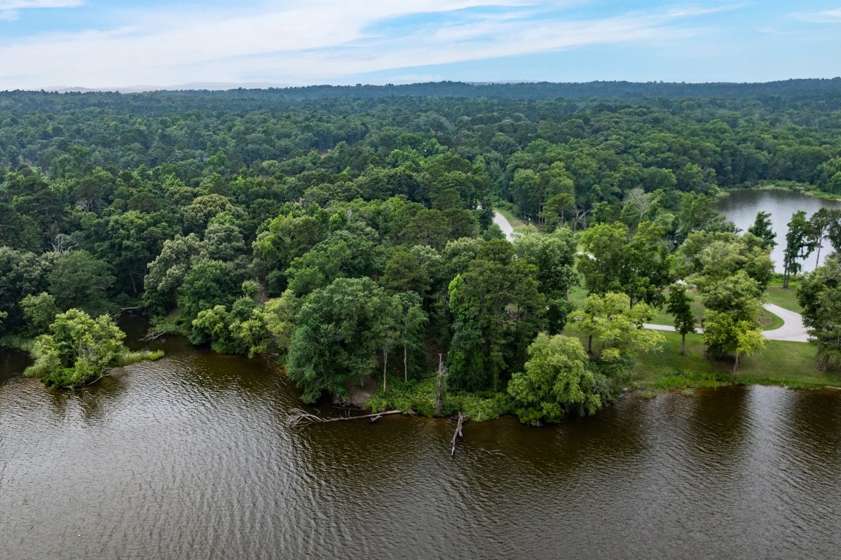 3168 Shadow Pine Drive Larue TX 75770