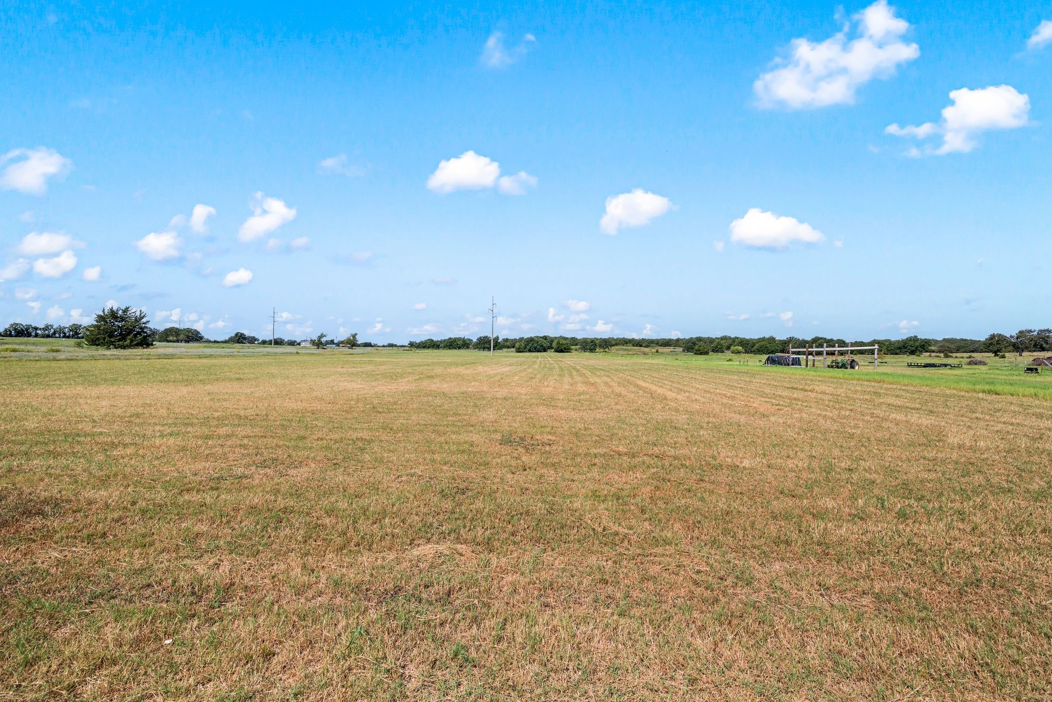 836 County Road 1895 Sunset TX 76270